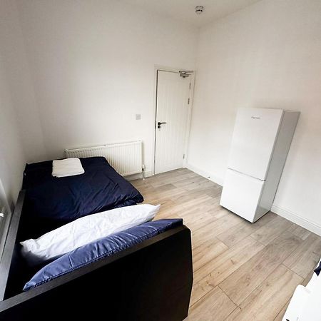 149 Budget Guesthouse Londra Dış mekan fotoğraf